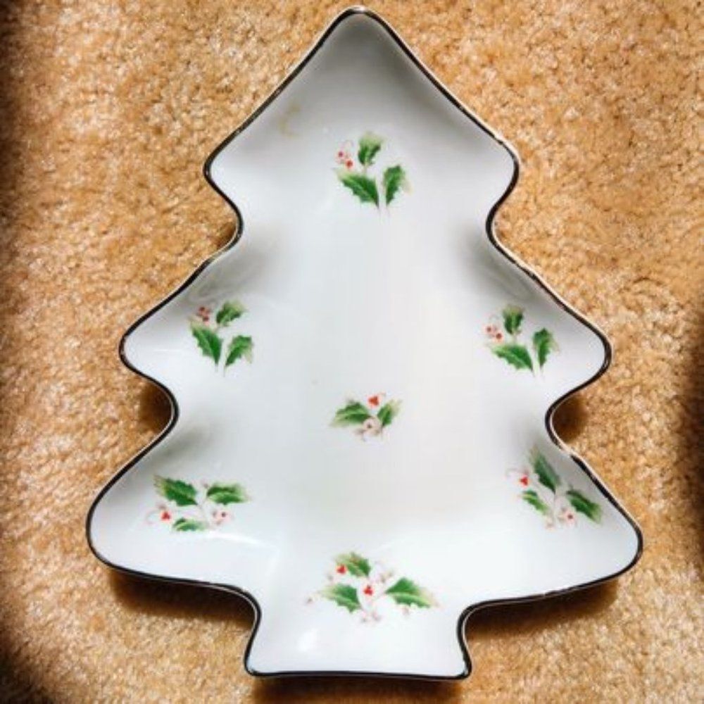 NIB Royal Limited Holly Holiday Tree Dish